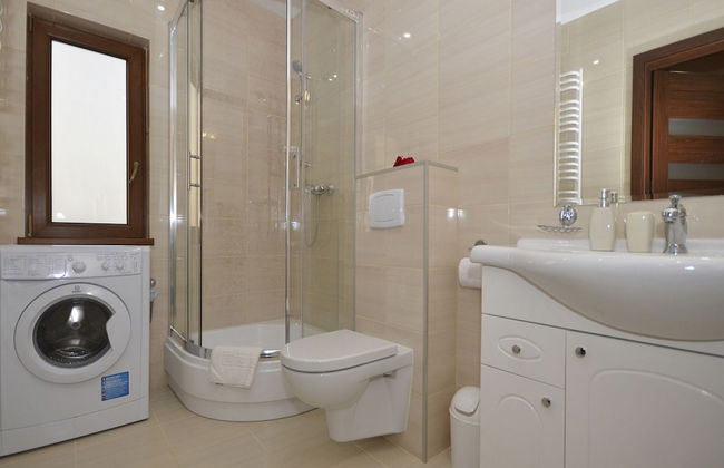 Duplex Apartments 300 m From the Sea. Living Room, 2 Bedrooms, own Terrace - Photo 6