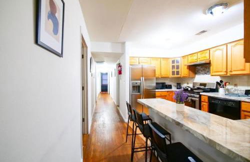 Private Bedroom with Shared Amenities mins to NYC - Foto 5