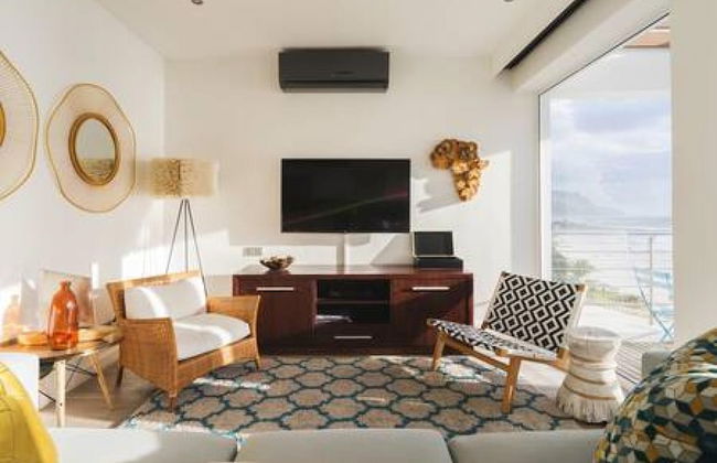 Beautiful Holiday Apartment Overlooking the Beach Modoco - Foto 4