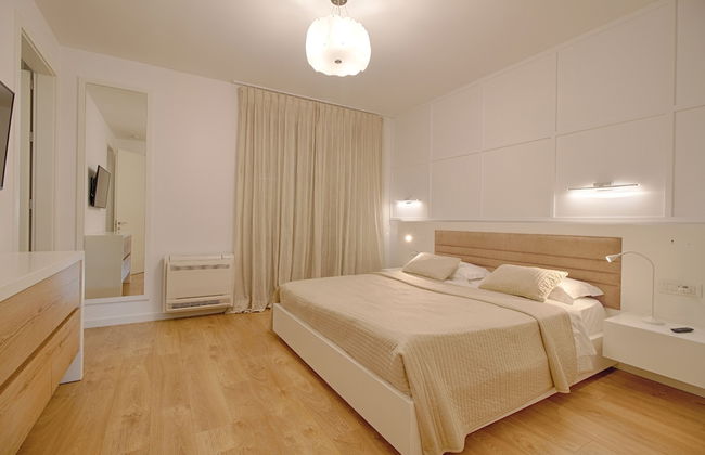 The Rooms Apartments Tirana - Foto 35