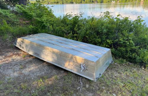 91WR Lake vibes and views at this waterfront home in the the White Mountains! Rest, relax, explore! - Foto 55