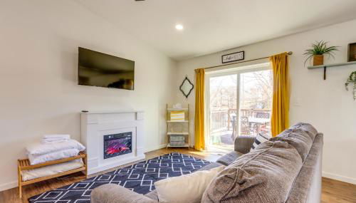 Deck and Boat Dock Lakefront Cabin in Eucha! - Foto 2