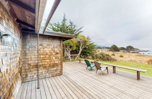 Comstock Retreat - Photo 2