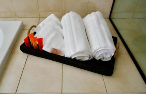 Luxury, Beach House, and quiet neighborhood - Foto 7