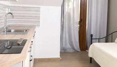 Holiday Apartment 2 - Photo 5