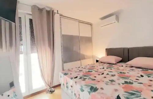Beautiful Apartment, Beach by foot - Photo 16