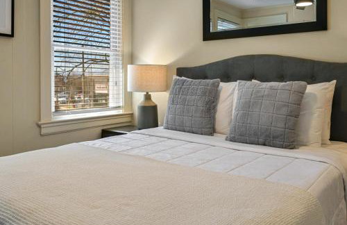 Merrimon Manor Historic Remodel - Foto 31