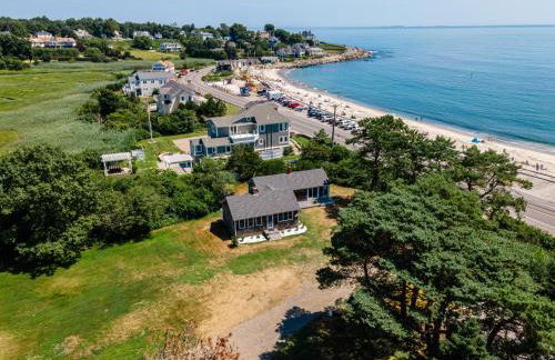 Steps to North Hampton Beach Cottage with Deck! - Foto 1