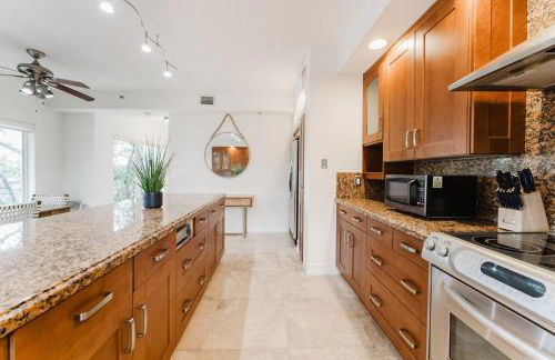 Beachside Luxury Private Townhome with Pool and Ocean Views - Foto 16