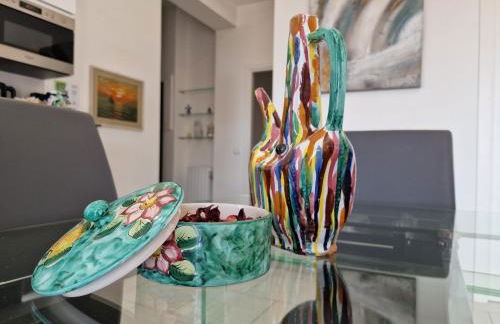 Luxury Seaview Apartment with Lift & Parking in Salerno City Center - Maison Dorotea - Photo 12