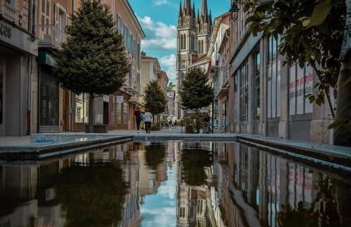 Appart chartreux baignoire massante ,à 3 minutes du centre en bus! 2 étoiles Atout France - Foto 4