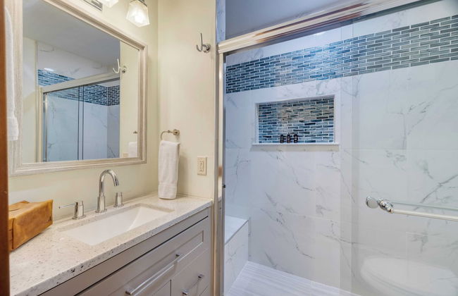 Cathedral View by Avantstay Pool Table + Hot Tub - Photo 34