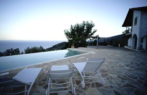 Spiti Koryfi - Foto 19