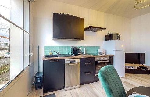 Lovely Home In Royan With Wifi - Foto 9