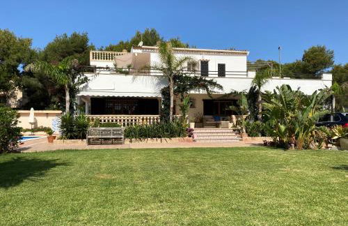 Villa Tesoro, Port Adriano, Sunny South West, Close to Beach, Large Pool, Tennis Court - Foto 64