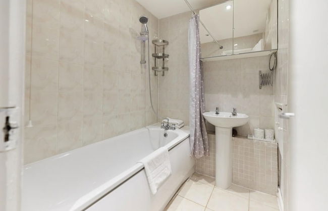 The Kennington Park Crib - Lovely 2bdr Flat With Garden - Foto 7