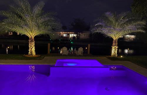 New! Waterfront Heated Pool & Jacuzzi 2 mi to Beach - Fishing Pier Relaxing SPA & Hammock - Photo 14