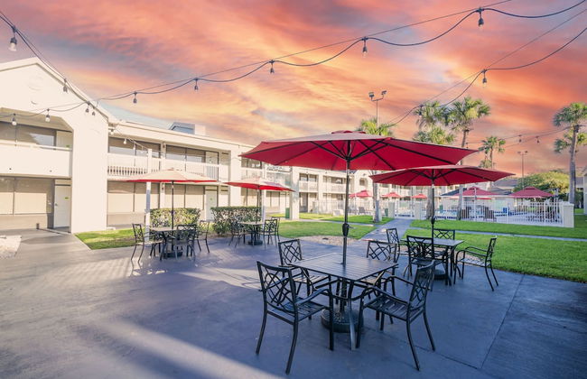 Cozy Hotel With Super Location Near Disney - Foto 40