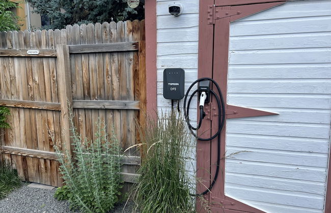 Vibrant Downtown Bungalow – Walk Everywhere! - Foto 30