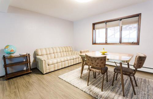 Relaxing Lake Haven House - Close to EVERYTHING! - Foto 10