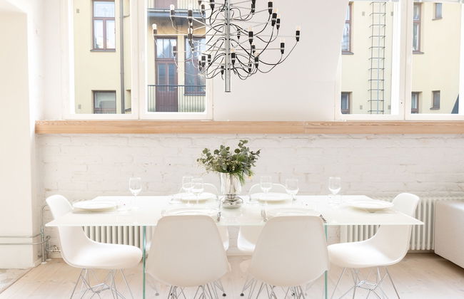 2ndhomes Luminous 2BR Loft House w Sauna - Foto 14