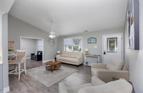 A Shore Thing - Spacious House w Large Deck, BBQ, Linens & Pet Friendly - Foto 5