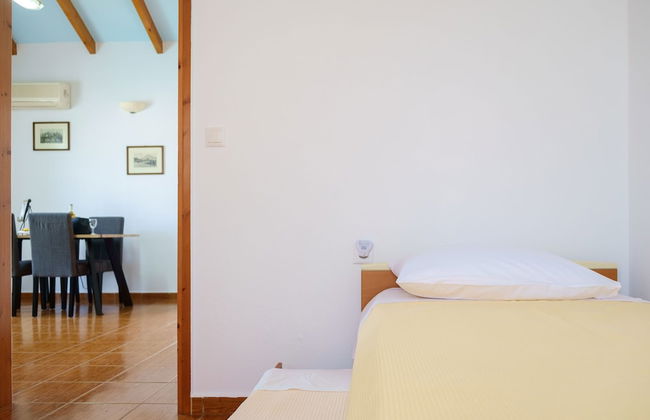 Chill & Relax Home with Pool near Beach - Foto 4