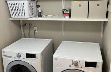 Relaxing Ducks Hang Out Haven 2 bed 1 bath and BBQ - Foto 38