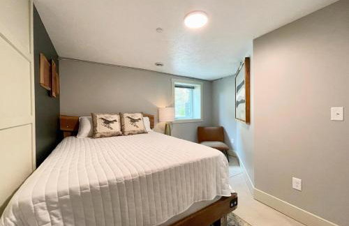 Historical Boiler Maker - Downtown Muskegon - Foto 10