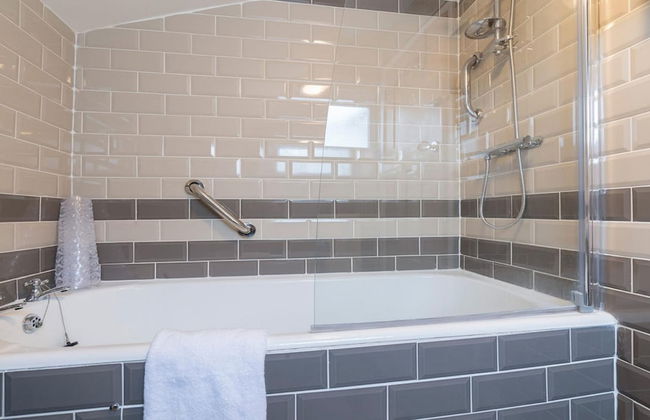 Stunning Beach House On the Beach - Foto 36