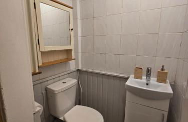 Comfy Semi-Central Stay near Entertainment Park - Foto 4