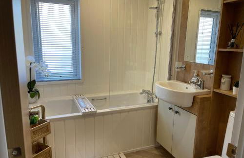 Yorkshire View Lodge - Photo 23