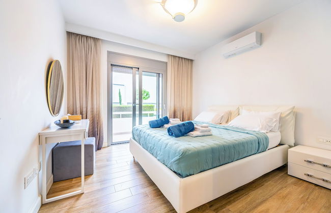 Christine Complex- Close to the Beach, Shared Pool - Foto 1