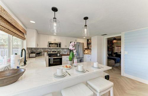 Crooked Coconut: Resort Pool & Spa, Dock - Foto 32