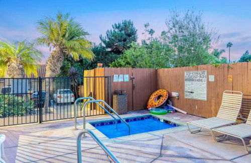 2 bed 2 bath penthouse condo with AC and Ocean Views - Foto 24