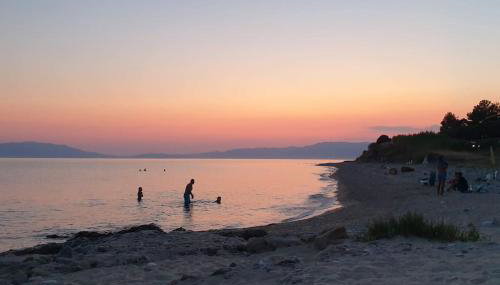 Kariani Beach Studio - Photo 5