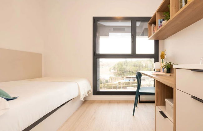 Yugo Sabadell LLac - Photo 11