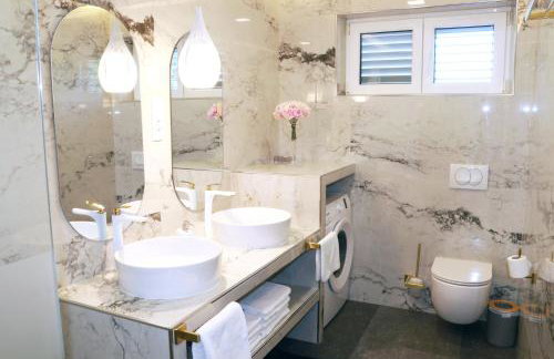 Villa Grand Pinea - Photo 42