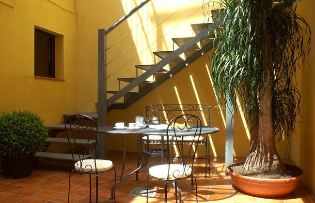 AinB Las Ramblas-Guardia Apartments - Photo 2