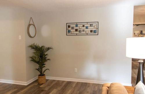 The Cozy Getaway Grill & Roku at Your Convenience! - Foto 11