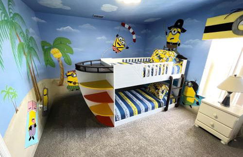 Magical Lakeview 4 Master Suites Pool Hot Tub BBQ Home Theater 2 Miles Disney - Foto 33