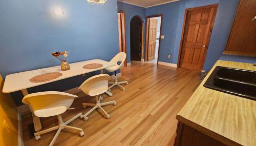 Executive Suite with Private Kitchen, Bath & Parking - Foto 4