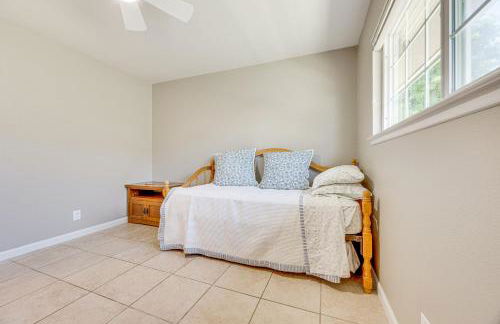 Shop, Hike and Explore Fresno Home with Private Pool! - Foto 26