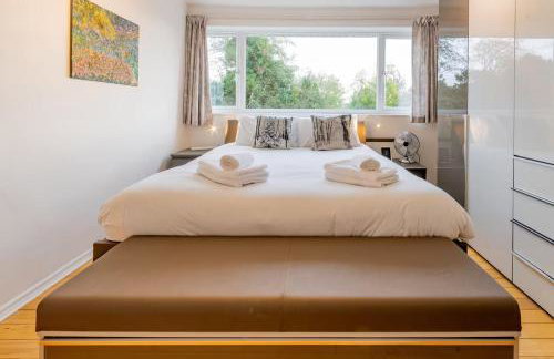 Pass the Keys 3-Bedroom Home in Chelmsford Sleeps 7 - Foto 26