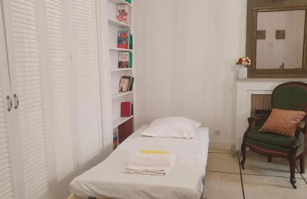 Bel Appartement Typique proche du Palais et Plages - Photo 13