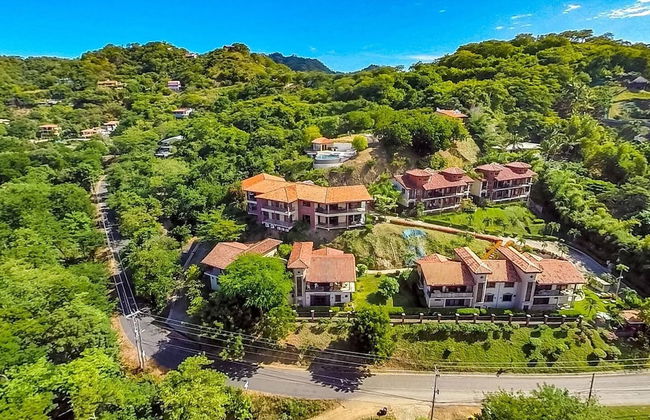 Big Hillside Villa in Potrero With Pool and Panoramic Ocean Views - Photo 41