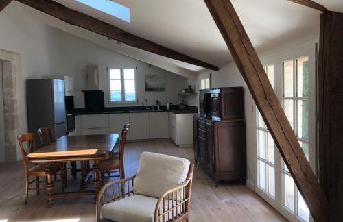 Newly converted barn, magnificent vues, garden and pool - Foto 4