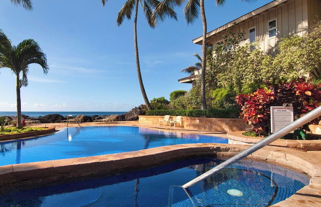 Whalers Cove Oceanfront Resort - Photo 47