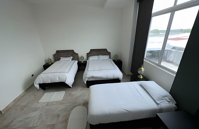 RIO HOTEL - Photo 22