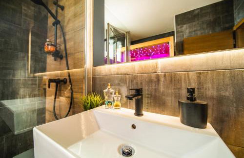 K Relax Place, Varaždinske Toplice, modern home with Sauna, Jacuzzi, WIFI - Foto 27